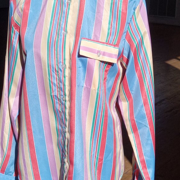 Vintage silky soft pastel toned high neck button down long sleeve shirt - Picture 8 of 10